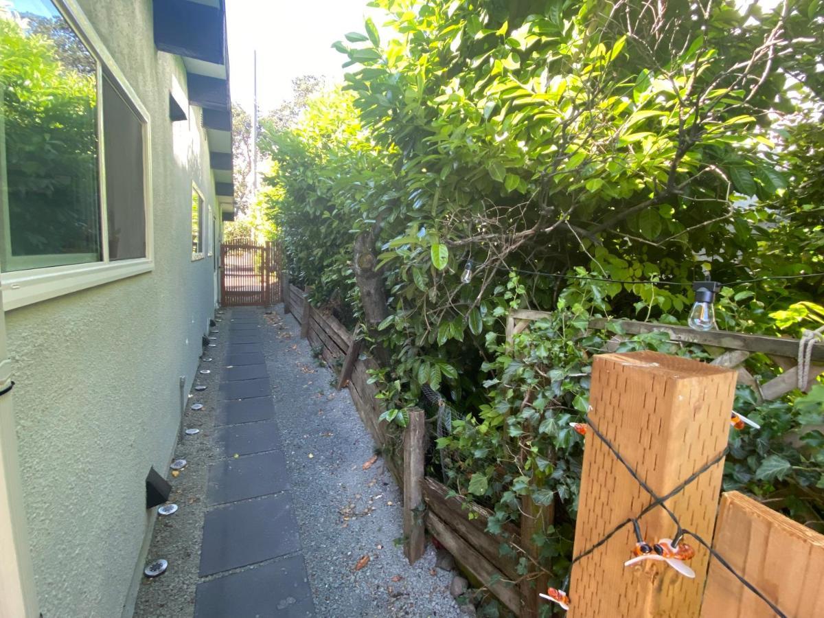 Hudson Homes Bnb ビクトリア エクステリア 写真