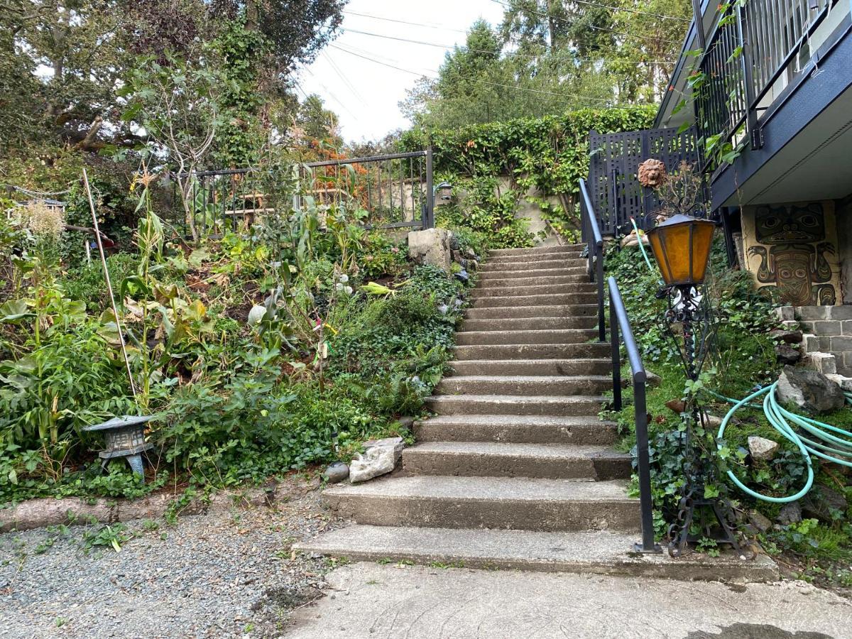 Hudson Homes Bnb ビクトリア エクステリア 写真