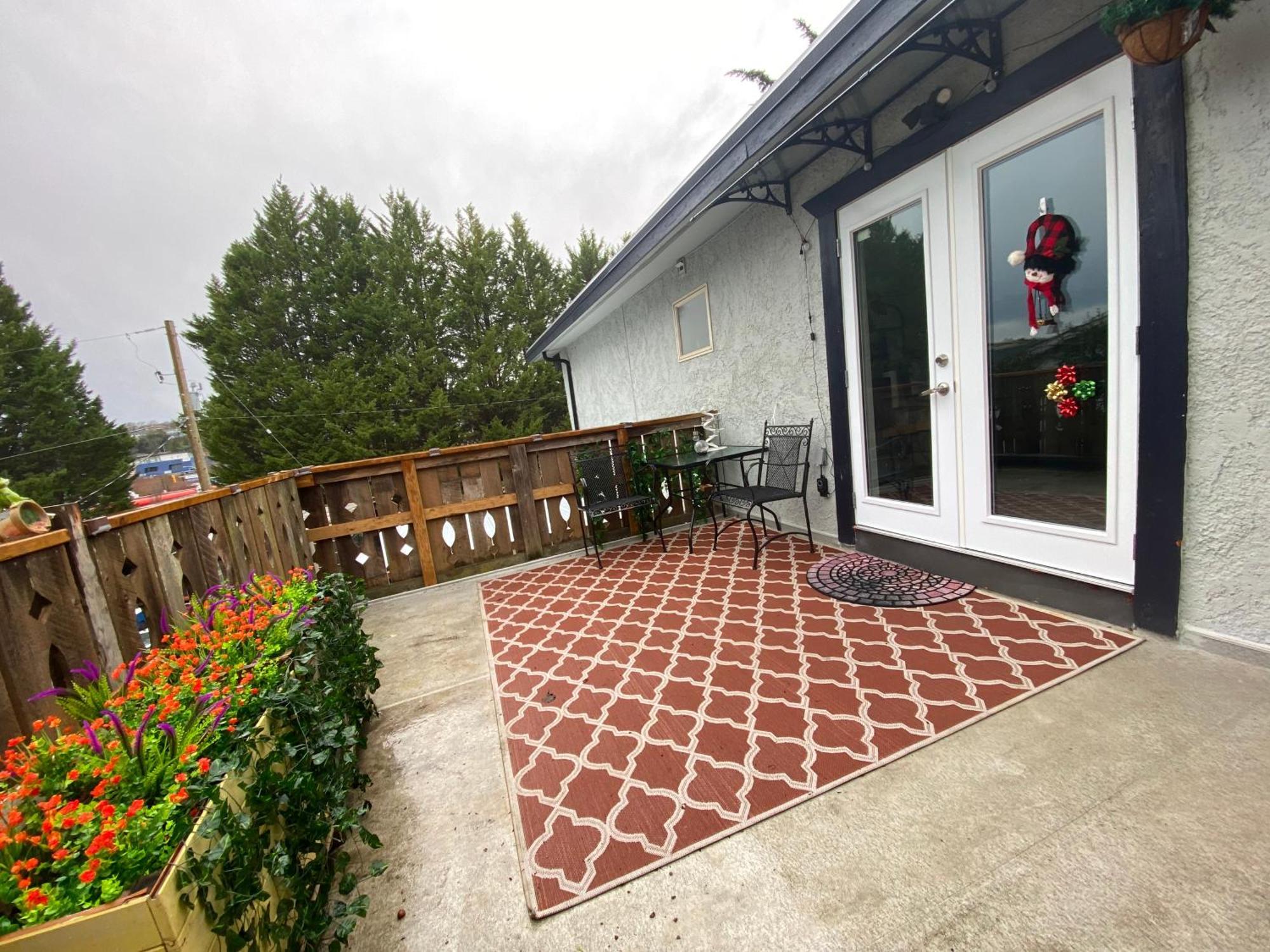 Hudson Homes Bnb ビクトリア エクステリア 写真